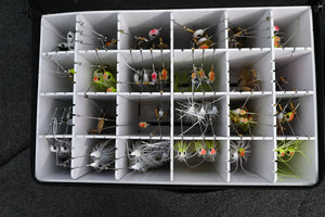 Lakewood Spinnerbait Deposit Box Large. Perfect storage for your spinnerbaits, buzzbaits, and more. Designed to fit in the compartments of your boat. Hanging storage allows spinnerbaits and buzzbaits to hang down without putting any added tension on the bait frame. Mesh Bottom to allow air flow for drying and to keep baits from rusting. Made in the USA.