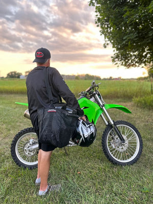 Lakewood Mesh Money Tackle Storage Bags! Holds Lure Wallets, Vaults, utility boxes, and other items from shelf to vehicle to boat compartments. Fill with clothing and/or gear as your options are endless. Mesh allows air circulation for faster drying. Perfect for salt water rinsing of items as well. Made in the USA.