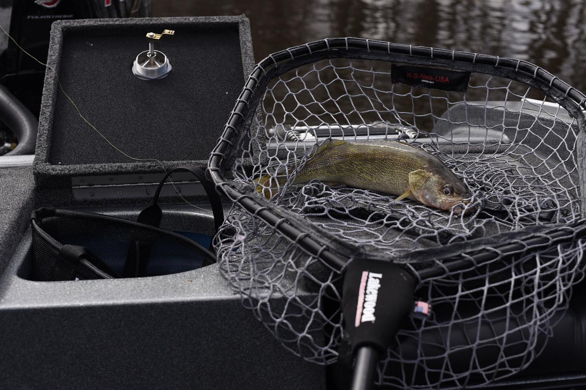 Save your boat from scratches and damages! Ultra-protection from scratching the boat gunnel Durable neoprene protects your boat and drains well Easily secures with Velco® over the yoke and pole of most nets. Built-in padding. Made in the USA by Lakewood Products Tackle Storage.