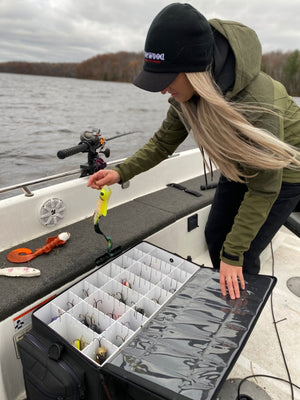 Lakewood Musky Monster Tackle Case for Musky/Pike and those larger baits. Also great for those larger swim baits! Floats when loaded! (when fully zipped) Made in the USA. Lifetime Warranty. Perfect fishing tackle storage solution!